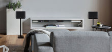 Cargar imagen en el visor de la galería, Denon Home 250 editorial 1
